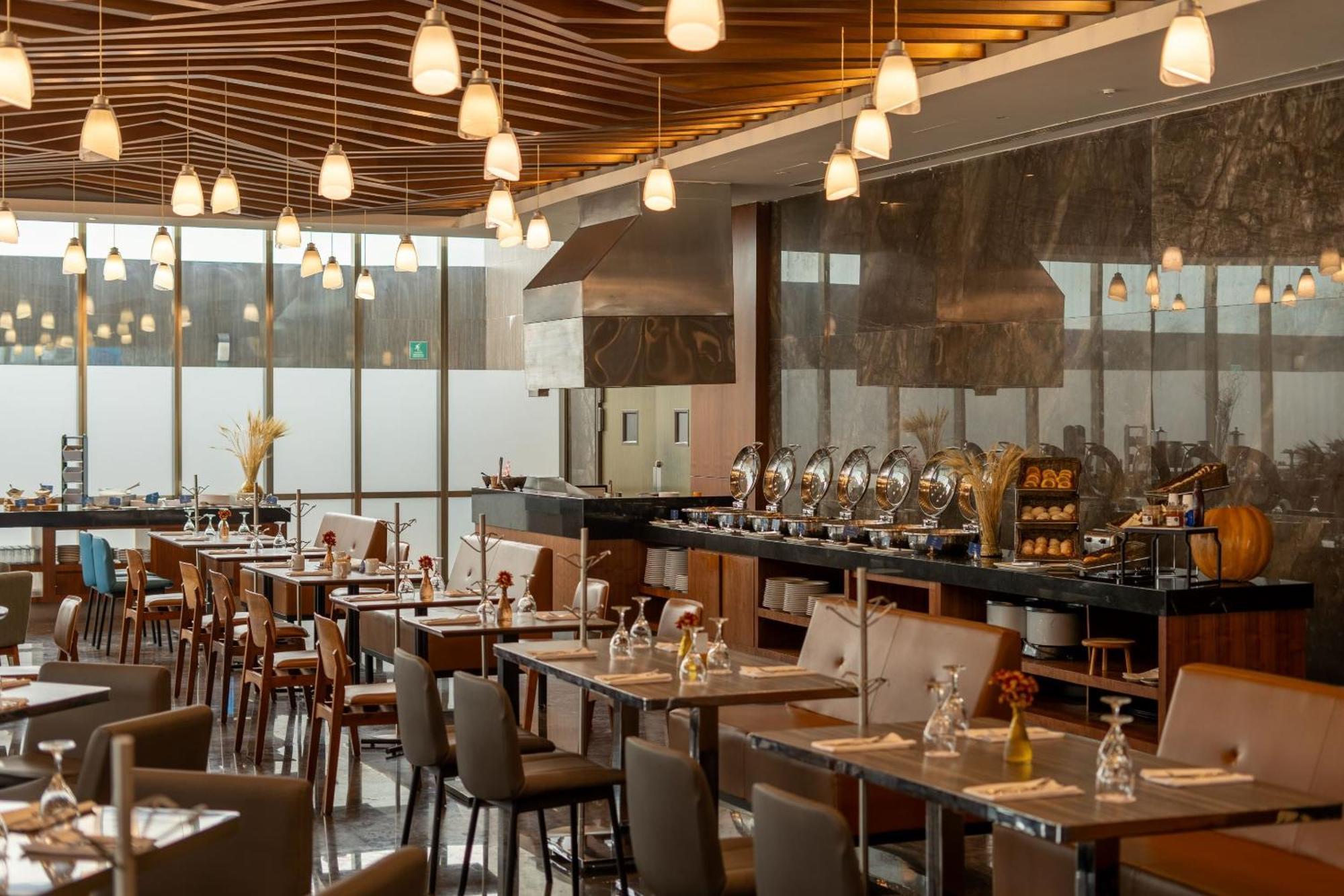 卡米诺里尔蒙特雷时尚大道酒店 San Pedro Garza Garcia 外观 照片 The restaurant