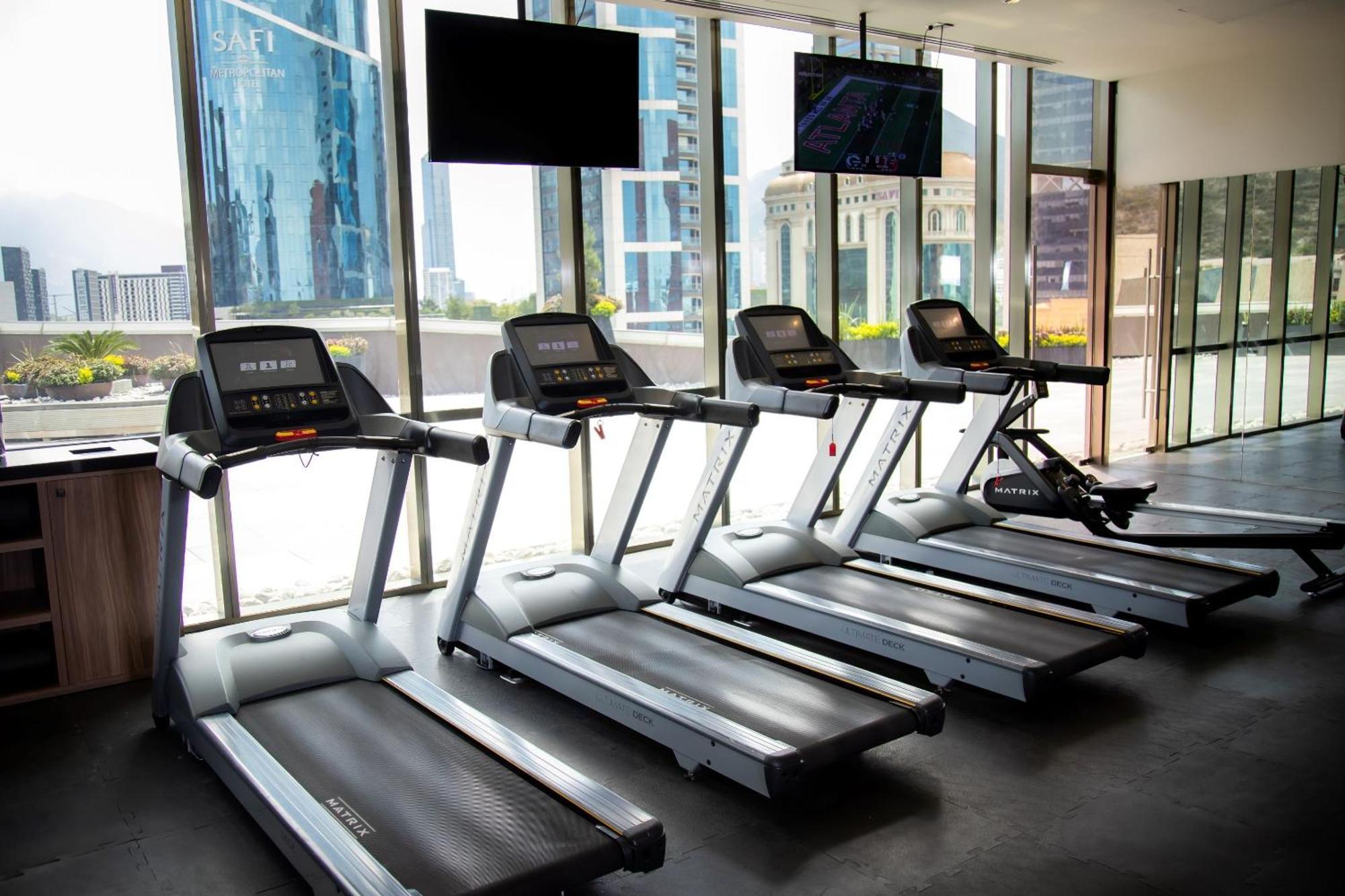 卡米诺里尔蒙特雷时尚大道酒店 San Pedro Garza Garcia 外观 照片 Treadmills